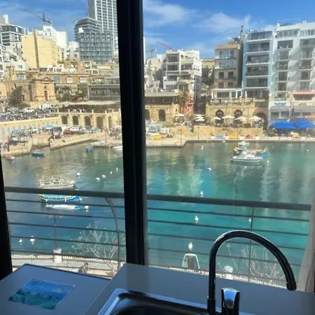 Apartment Bay View