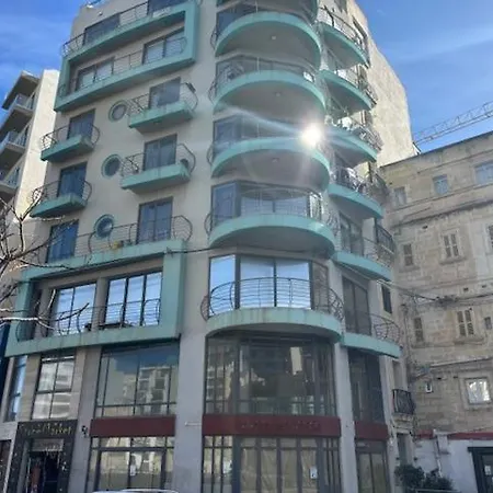 Bay View Apartment